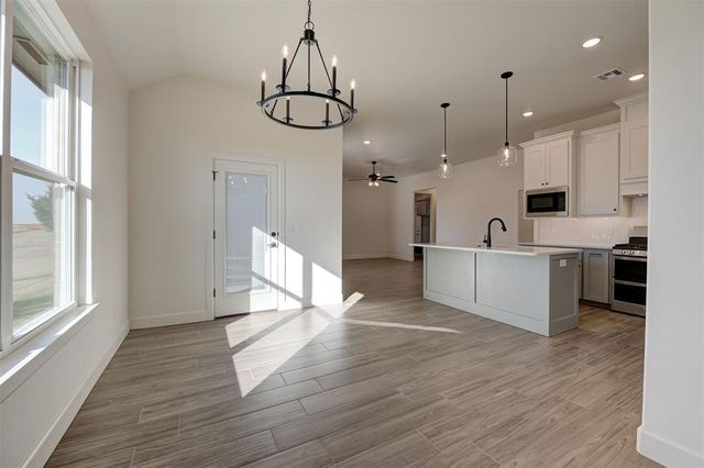 2099 Cash Court, Blanchard, OK 73010