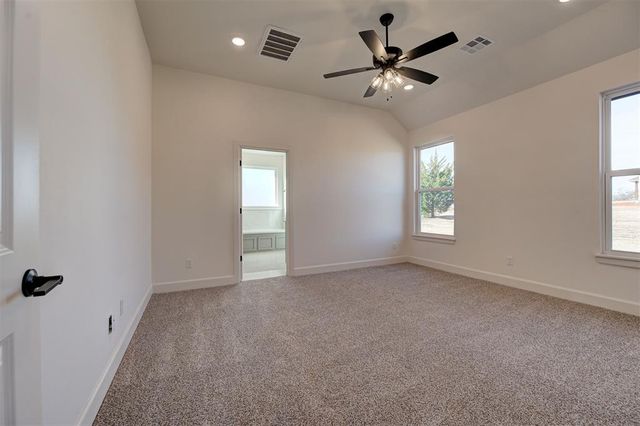 2099 Cash Court, Blanchard, OK 73010