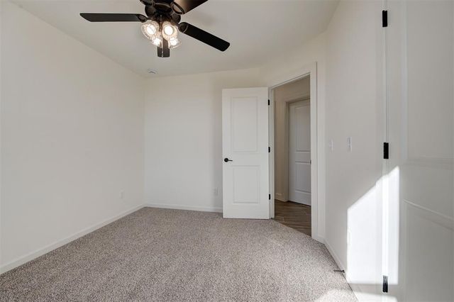 2099 Cash Court, Blanchard, OK 73010