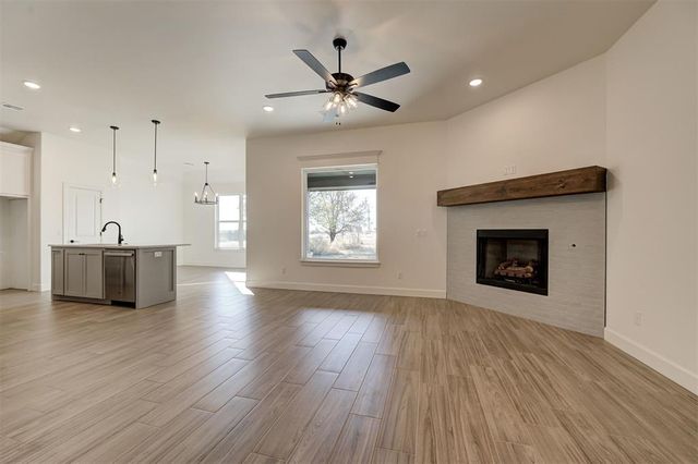 2099 Cash Court, Blanchard, OK 73010