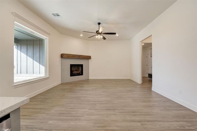 2099 Cash Court, Blanchard, OK 73010