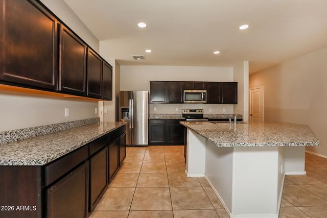10407 E LUPINE Lane, Florence, AZ 85132