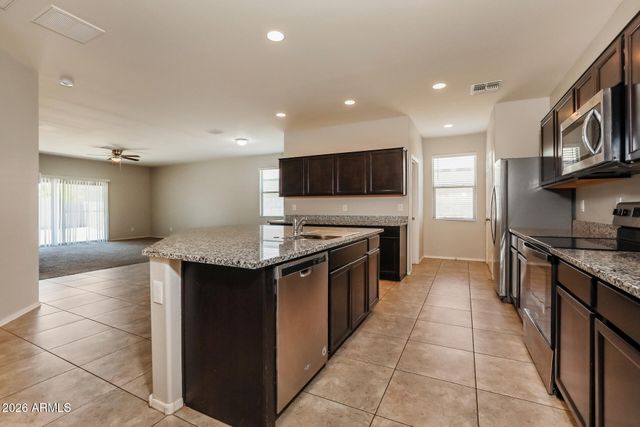 10407 E LUPINE Lane, Florence, AZ 85132