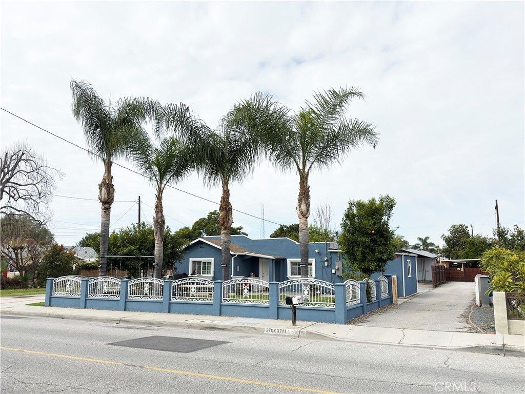3707 Vineland Avenue, Baldwin Park, CA 91706