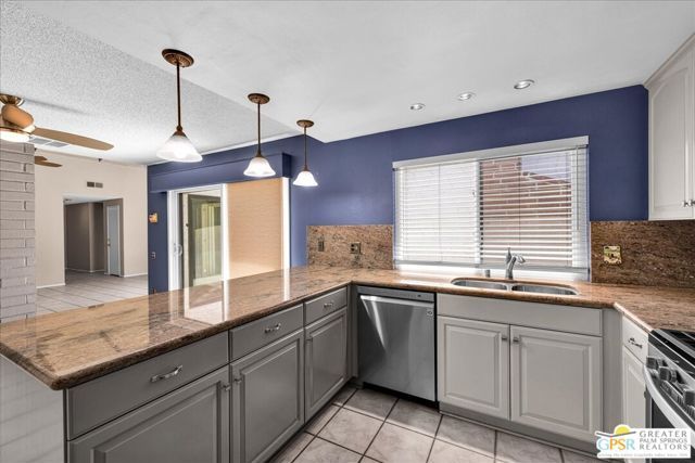 2262 S Linden Way E, Palm Springs, CA 92264