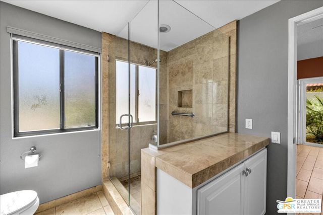 2262 S Linden Way E, Palm Springs, CA 92264