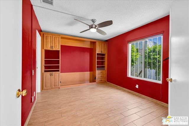 2262 S Linden Way E, Palm Springs, CA 92264
