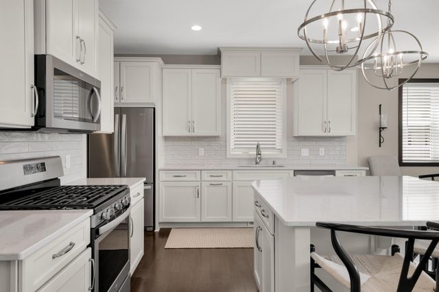 17043 Kerrick Court, Lakeville, MN 55044