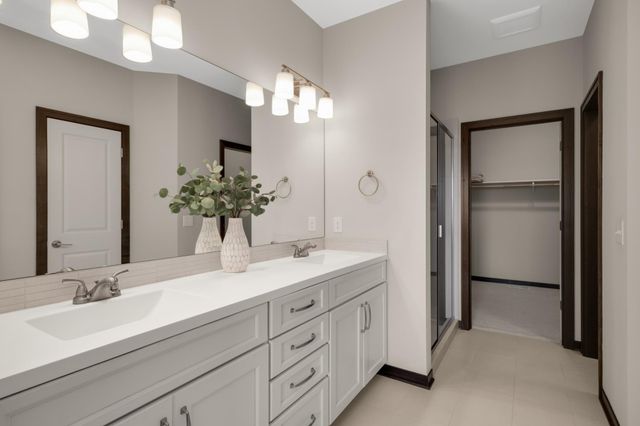 17043 Kerrick Court, Lakeville, MN 55044