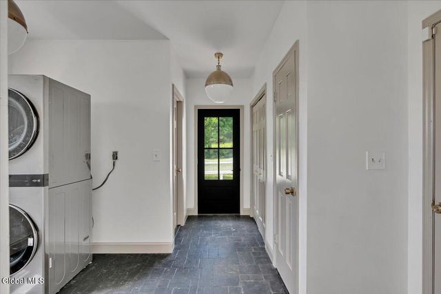 145 Bullock Road, New Scotland, NY 12159