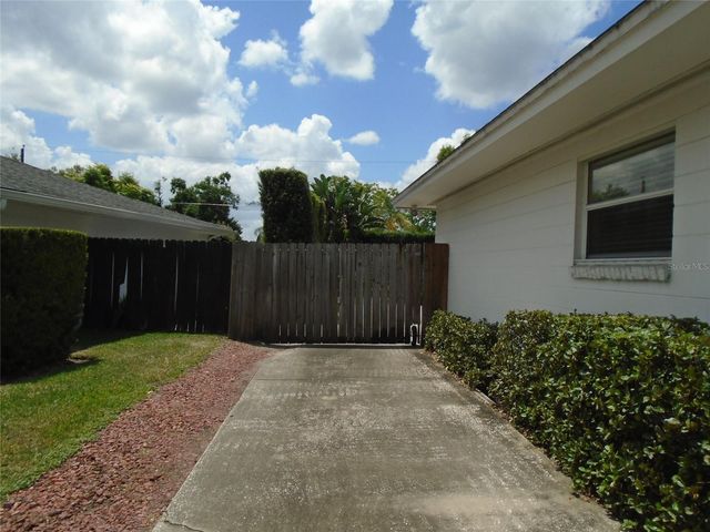 2430 DELORAINE TRAIL, Maitland, FL 32751