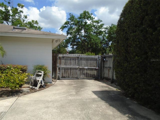 2430 DELORAINE TRAIL, Maitland, FL 32751