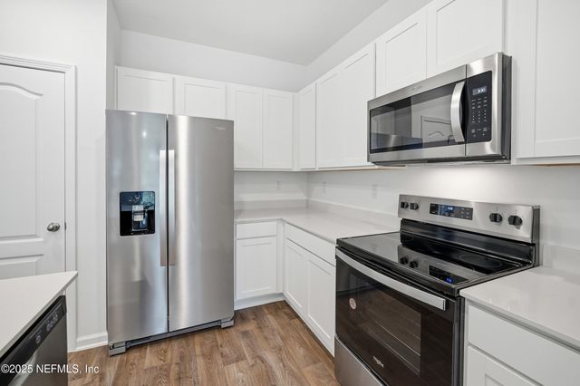 5661 COPPERS EDGE Lane, Jacksonville, FL 32254