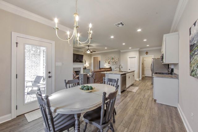 120 Magazine Loop, Thibodaux, LA 70301