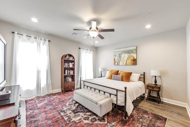 120 Magazine Loop, Thibodaux, LA 70301