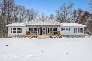 11401/11425 Hibner Road, Hartland Twp, MI 48353