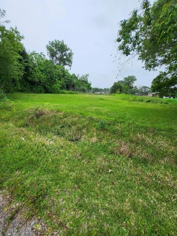 0 Kansas Street, La Marque, TX 77568