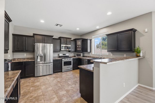 4050 W HAZEL Drive, Laveen, AZ 85339