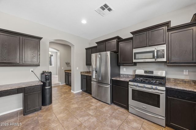 4050 W HAZEL Drive, Laveen, AZ 85339