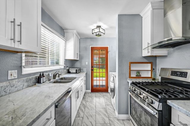 5279 Conrad Avenue, San Diego, CA 92117
