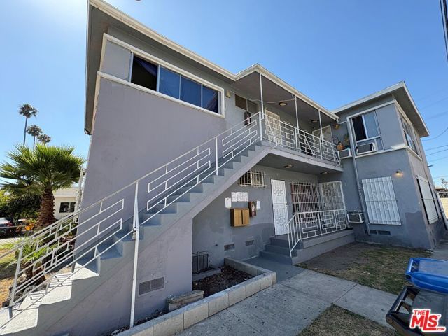 315 W 65th Street, Los Angeles, CA 90003