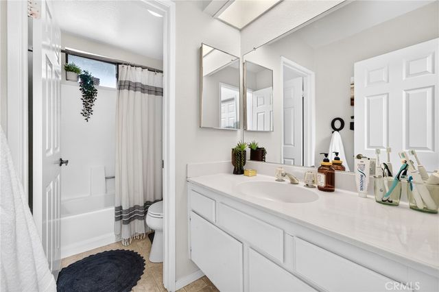 1754 Stratford, Redlands, CA 92374