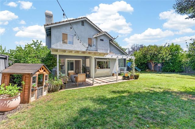 1754 Stratford, Redlands, CA 92374
