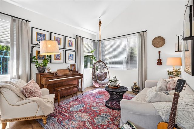 1754 Stratford, Redlands, CA 92374