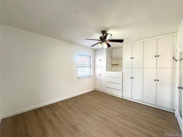 6824 140th Street A, Flushing, NY 11367