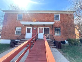 6824 140th Street A, Flushing, NY 11367