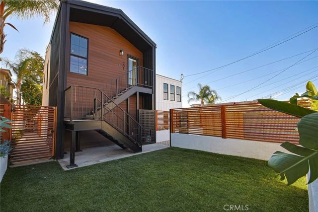 723 E Verdugo Avenue 201, Burbank, CA 91501