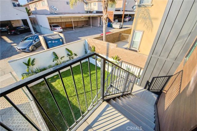 723 E Verdugo Avenue 201, Burbank, CA 91501