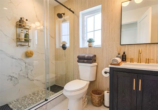 723 E Verdugo Avenue 201, Burbank, CA 91501