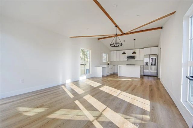 723 E Verdugo Avenue 201, Burbank, CA 91501