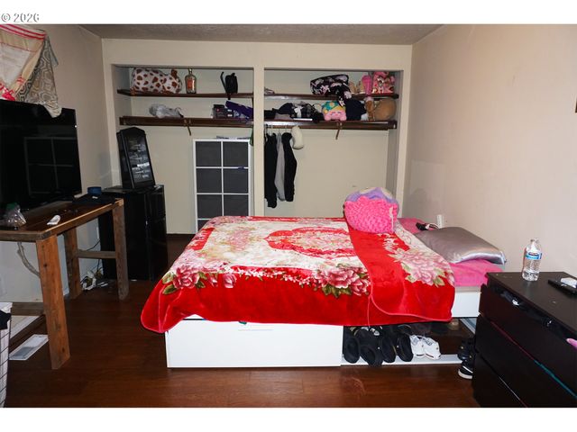 3130 Se 161ST Ave, Portland, OR 97236