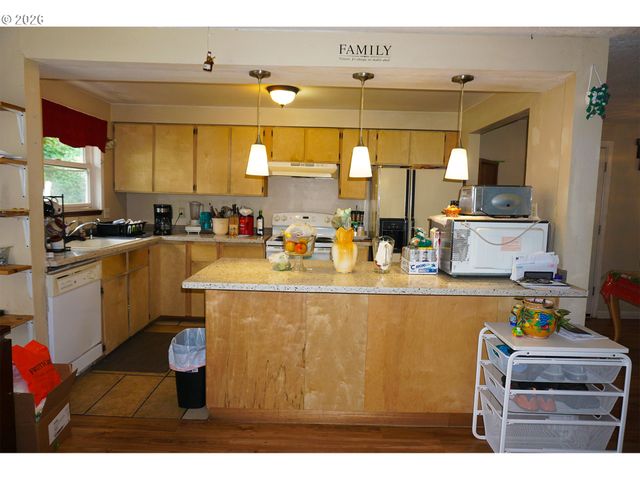 3130 Se 161ST Ave, Portland, OR 97236
