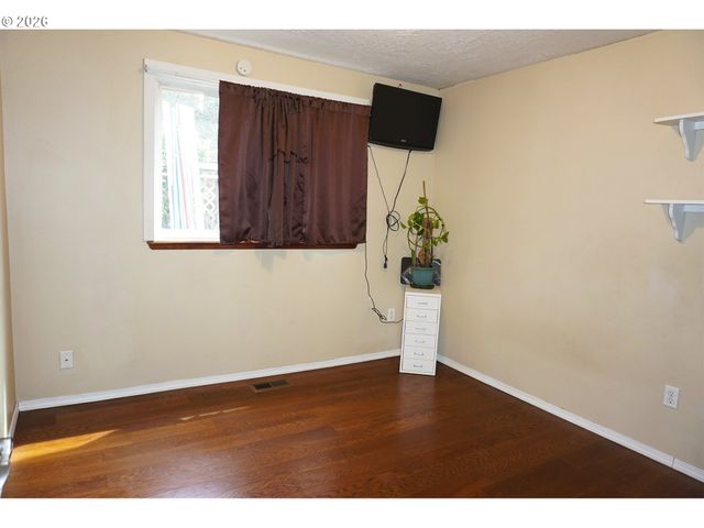 3130 Se 161ST Ave, Portland, OR 97236