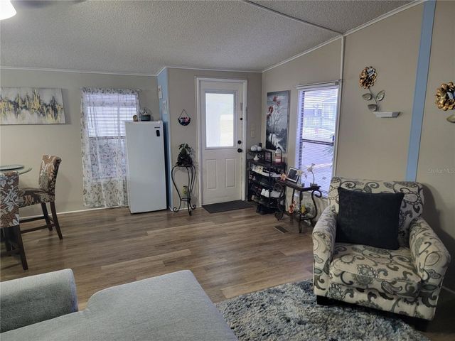 187 IMPERIAL DR N, Mulberry, FL 33860