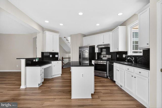 42071 PEPPERBUSH PL, Aldie, VA 20105