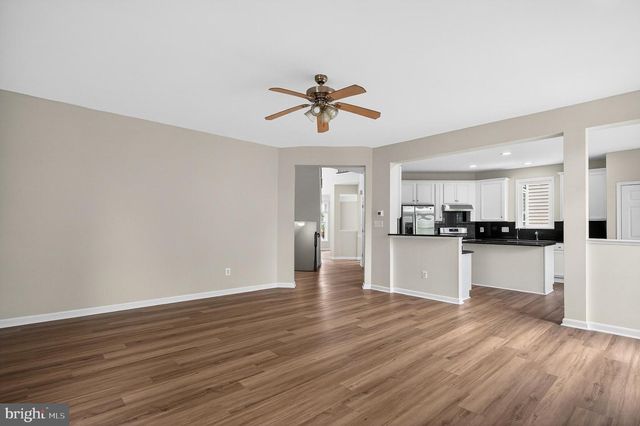 42071 PEPPERBUSH PL, Aldie, VA 20105