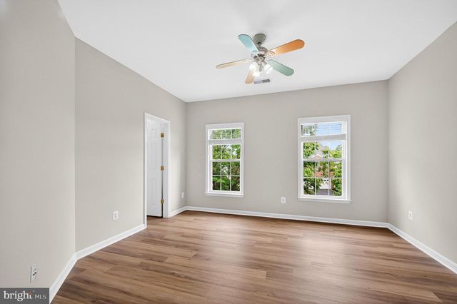 42071 PEPPERBUSH PL, Aldie, VA 20105