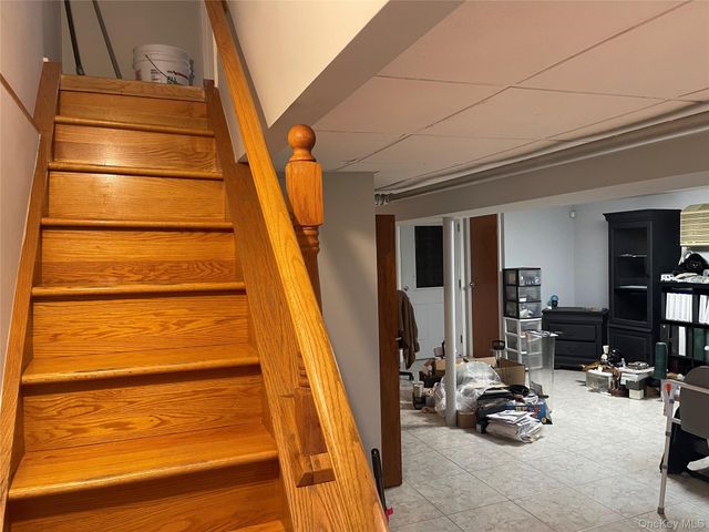 7736 76th Street, Glendale, NY 11385