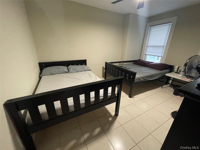 7736 76th Street, Glendale, NY 11385