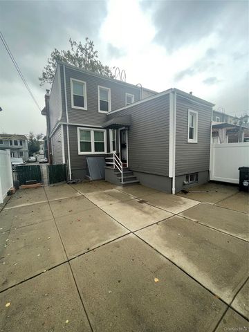 7736 76th Street, Glendale, NY 11385