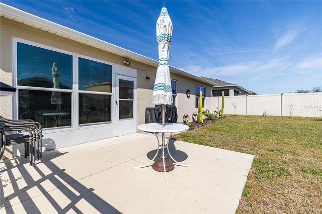 1768 HENIN CIRCLE, Tavares, FL 32778