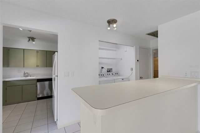 6392 DRAW LANE 40, Sarasota, FL 34238