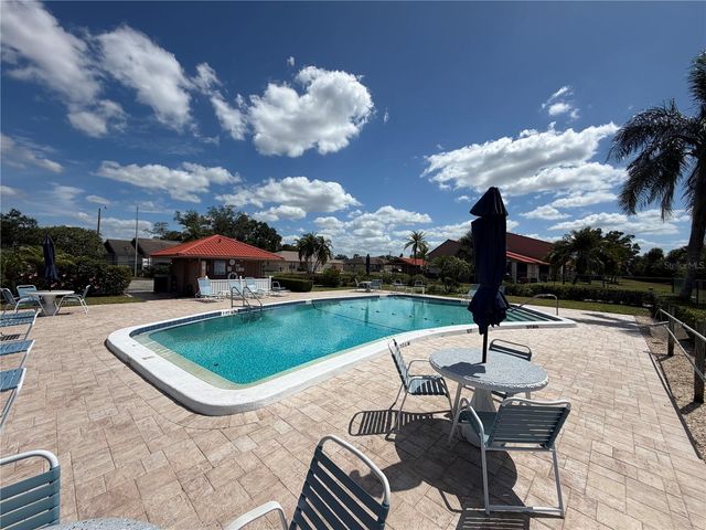 6392 DRAW LANE 40, Sarasota, FL 34238