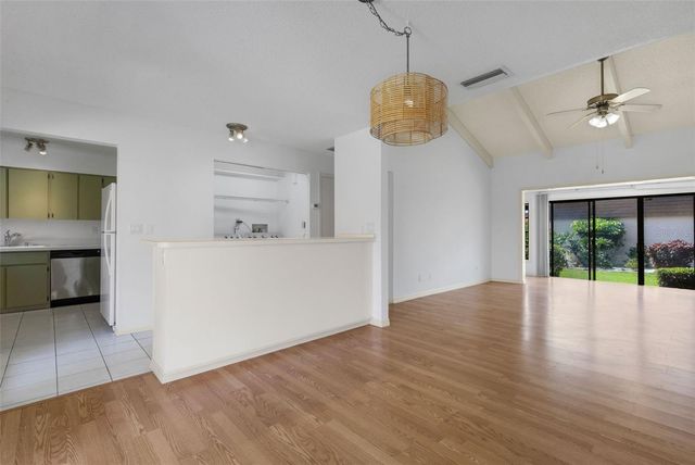 6392 DRAW LANE 40, Sarasota, FL 34238