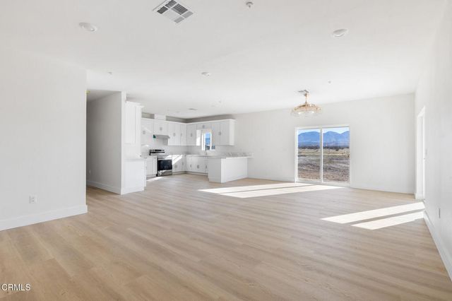 10824 E Avenue S, Littlerock, CA 93543