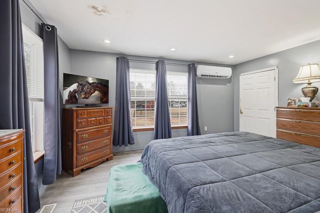 32282 Lightwood DR, Ivor, VA 23866